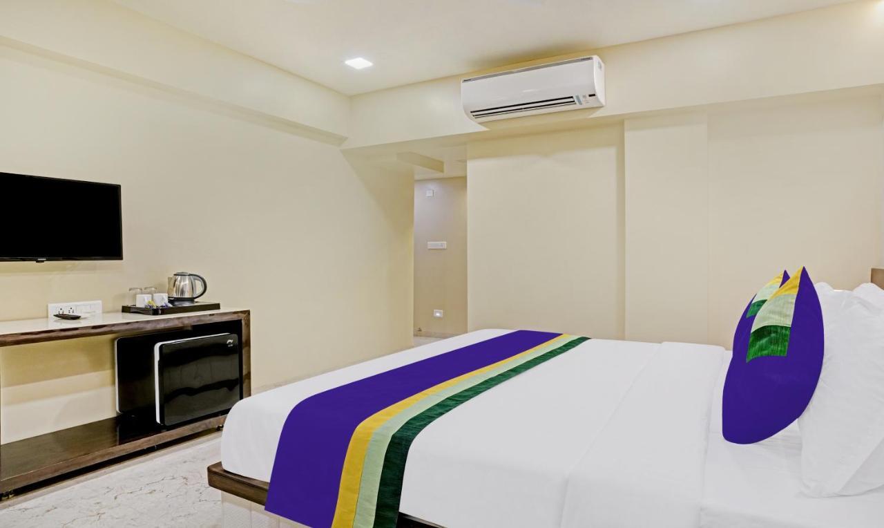 Treebo Premium Golden Bliss Trimurti Nagar Square Nagpur Exterior foto